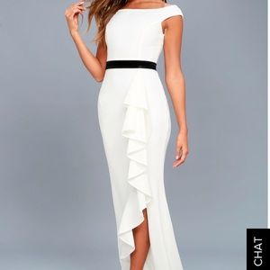 NWT LULUS WHITE OFF-THE-SHOULDER MAXI DRESS